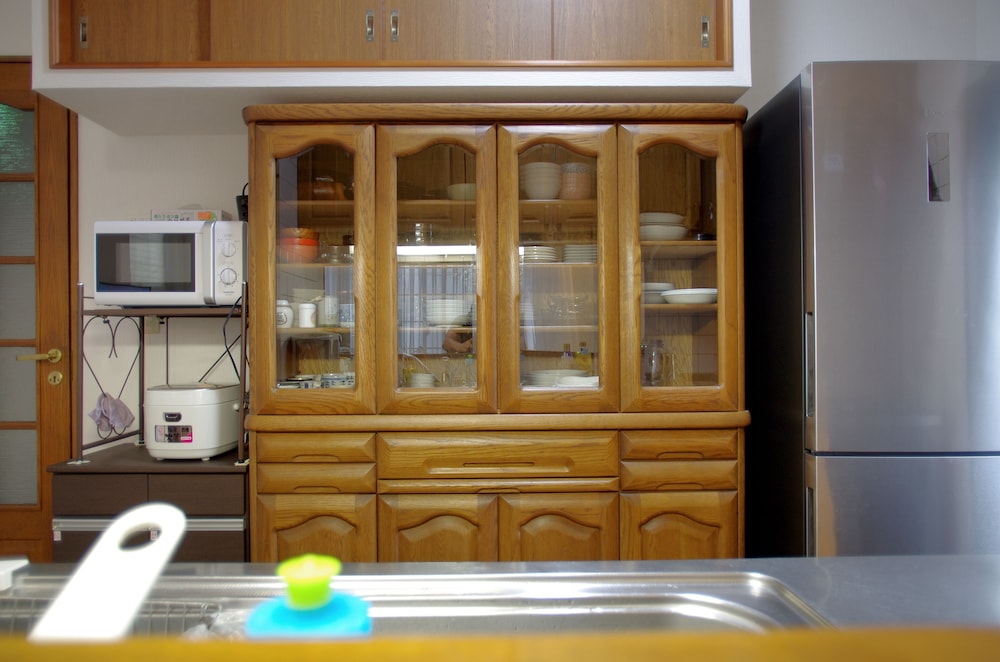 一棟貸 共用キッチン設備1 | NYOZE HOUSE