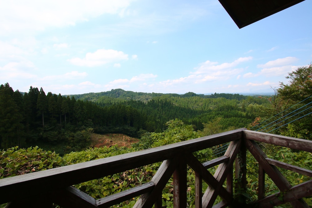 ファミリーバンガロー 部屋からの景観0 | 五ヶ瀬の里キャンプ村＆ゲストハウス
