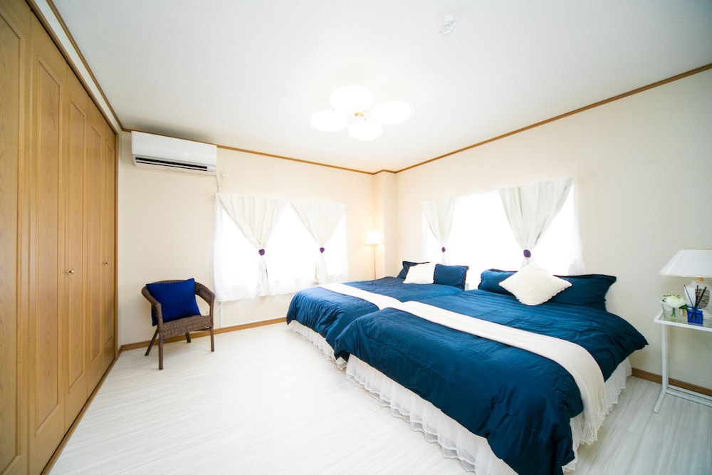 客室1 | Awaji Seaside Resort in Shiduki