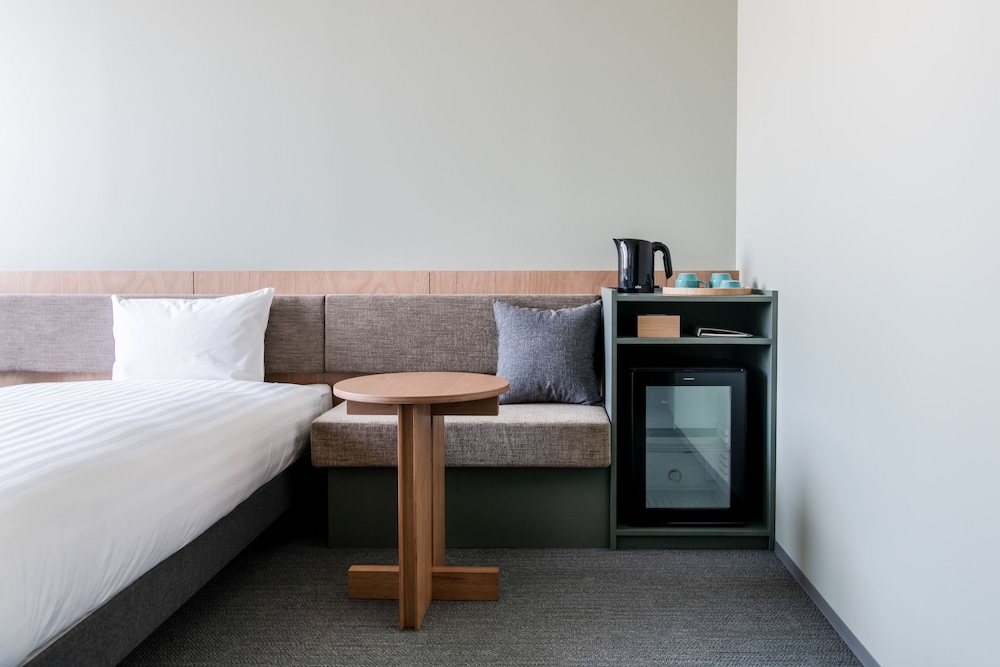 Standard Twin 客室2 | KAIKA 東京 by THE SHARE HOTELS