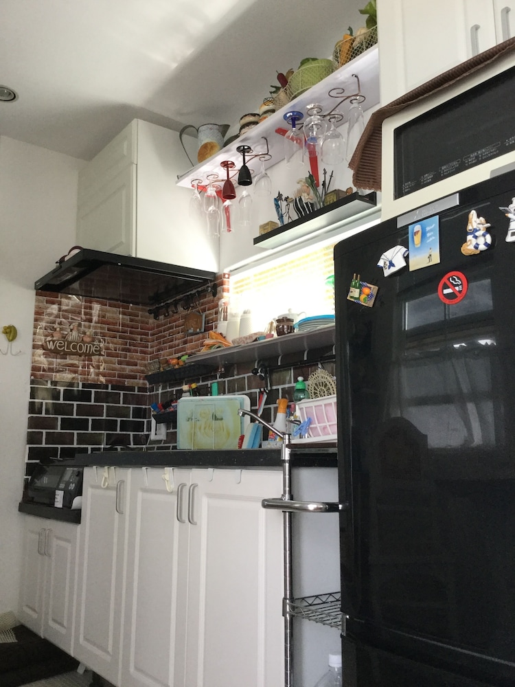 海の見えるハウス 客室内のダイニングエリア0 | Sesoko Terrace