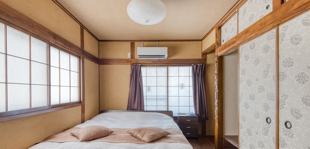 客室1 | 大正サムライハウス
