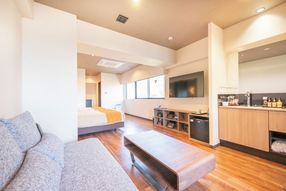 [和モダン洋室] 露天風呂付き 禁煙 客室1 | リブマックスリゾート宮浜温泉 Ocean