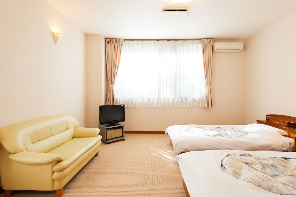 ツインルーム 客室1 | わたらせ温泉ホテルやまゆり