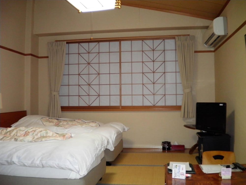 和風ツインルーム 客室2 | わたらせ温泉ホテルやまゆり