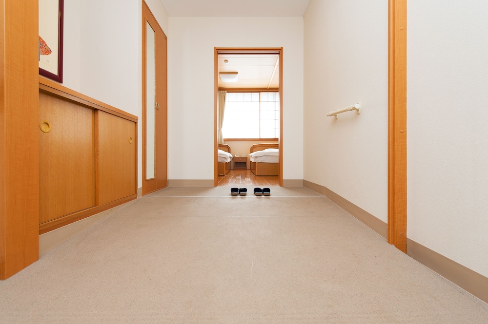 特別室ファミリールーム 客室2 | わたらせ温泉ホテルやまゆり