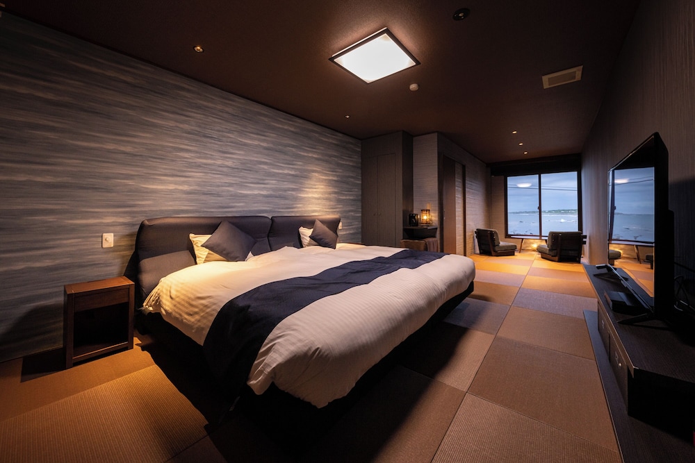 半露天風呂付き海側和洋室Bタイプ [藍空・茜雲/202・203] 禁煙 | 清都旅館