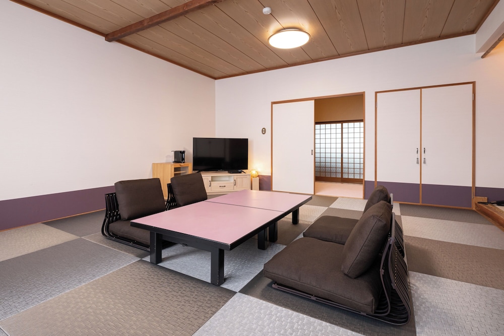 和室15畳+海を望む露天風呂 [花緑/206] 禁煙 客室1 | 清都旅館