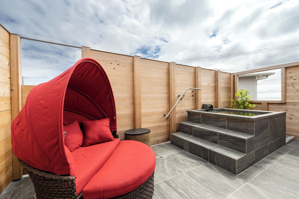 和室15畳+海を望む露天風呂 [花緑/206] 禁煙 客室2 | 清都旅館