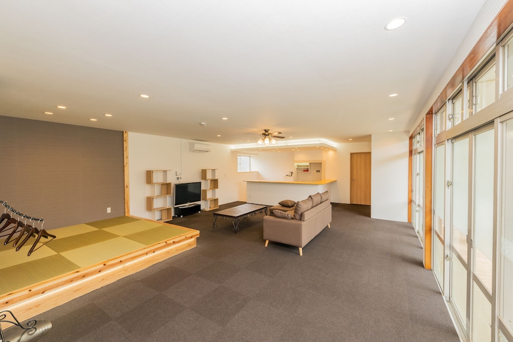 アパートメント 2 ベッドルーム リビング エリア1 | パライソ デ モトブ