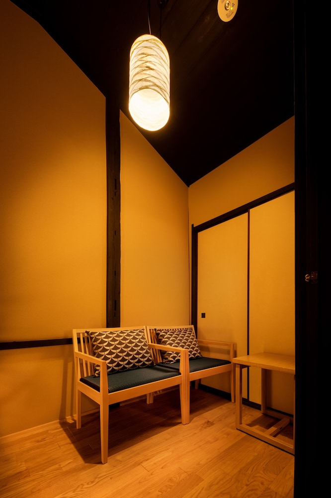 京町家一棟貸 客室1 | 奏 松原御幸町