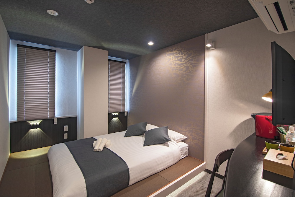 和風 スタンダード ファミリールーム | 大阪港浮絵ホテル