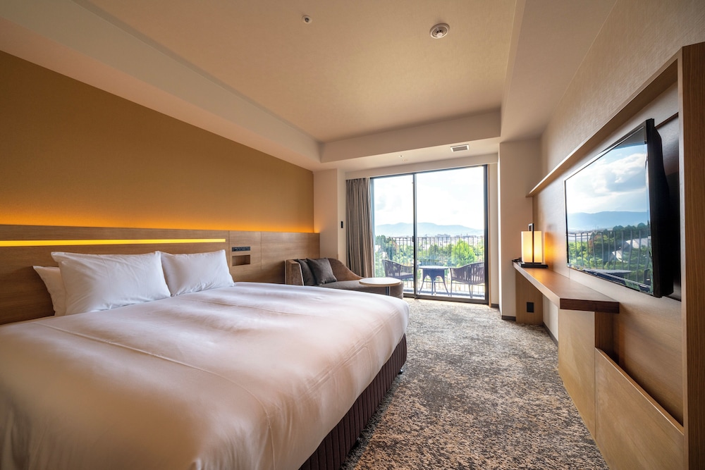 ダブルルーム バルコニー付 パークビュー 26㎡ 禁煙(シャワーのみ) | 梅小路ポテル京都