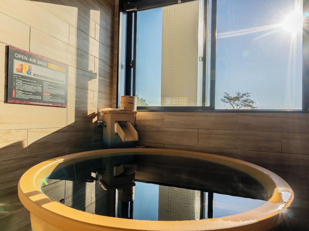 スーペリア ツインルーム 禁煙 ガーデンビュー 客室7 | リブマックスリゾート桜島シーフロント