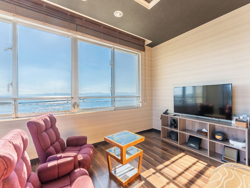 デラックス ツインルーム 喫煙可 オーシャンビュー 客室7 | リブマックスリゾート桜島シーフロント