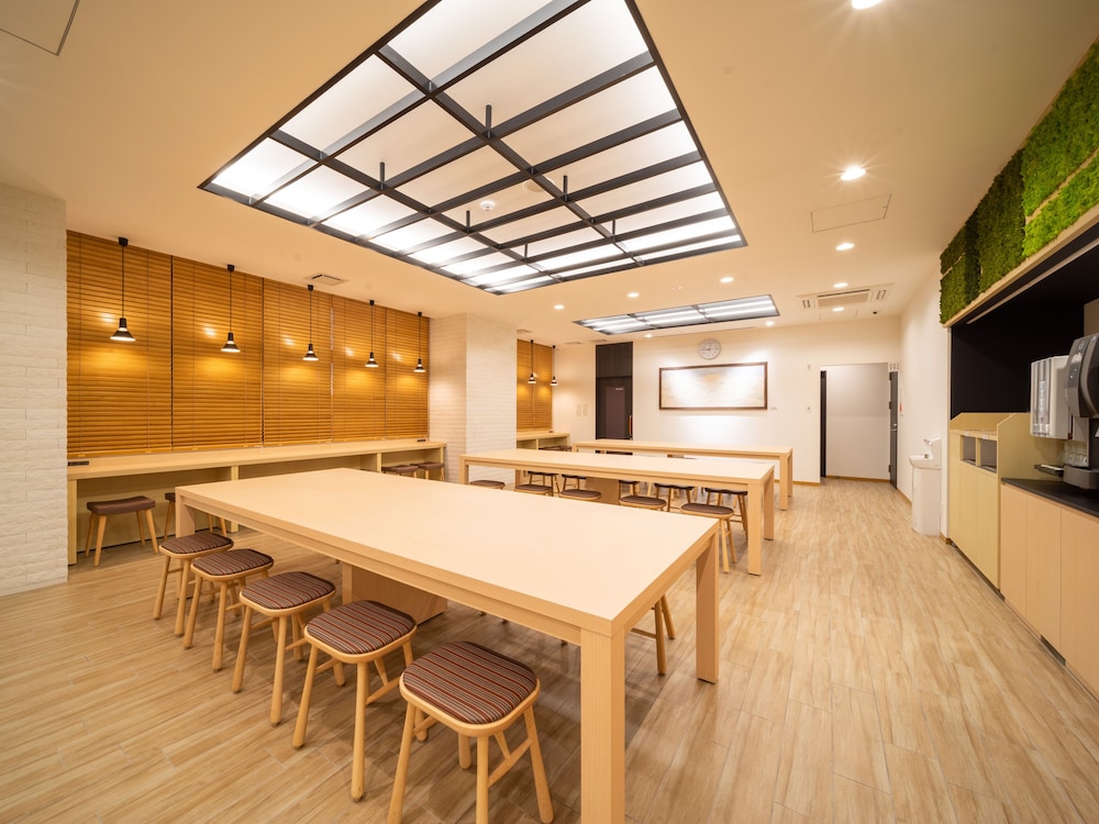 朝食スペース1 | スーパーホテル 越前・武生