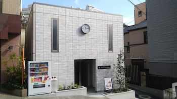 グランドベース長崎駅前