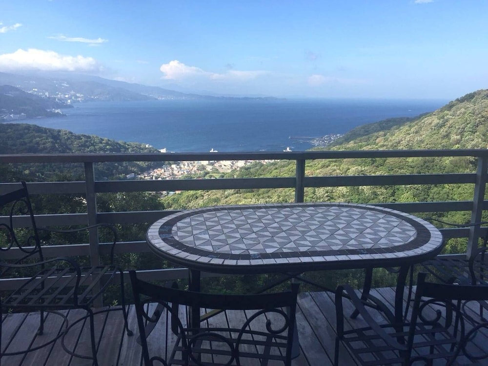 一棟貸し バルコニーからの眺望0 | オーシャン ビュー ハウス