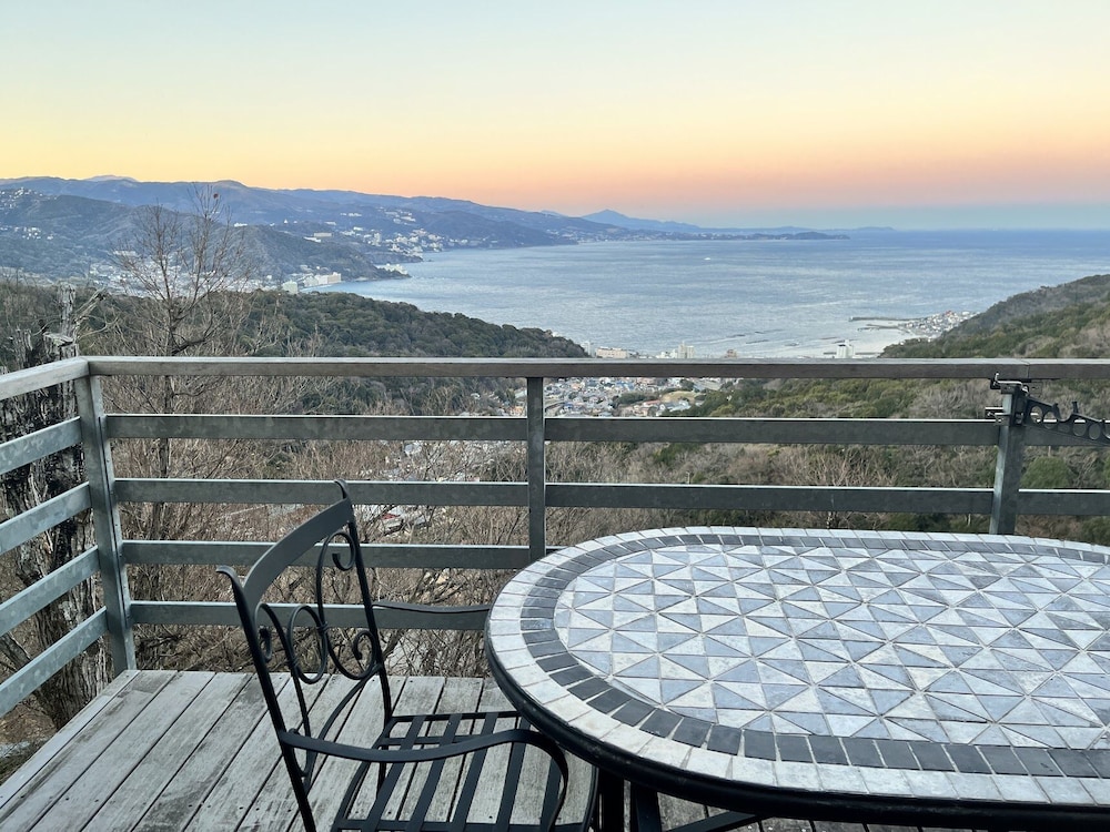 一棟貸し バルコニーからの眺望2 | オーシャン ビュー ハウス