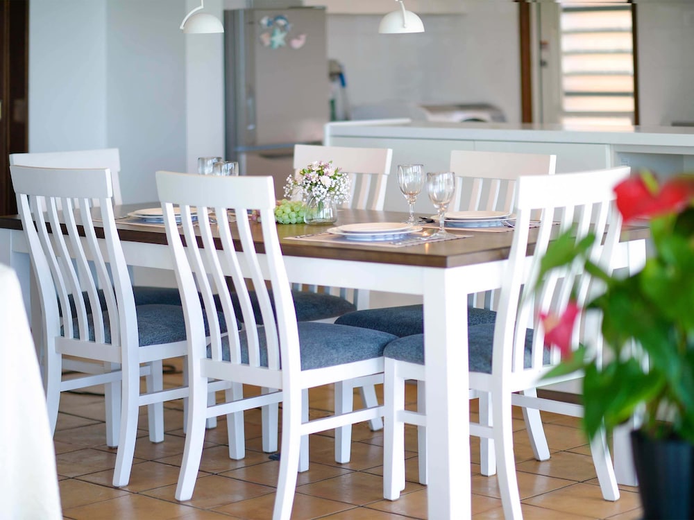 ファミリー コテージ 客室5 | Wisteria Ocean Nakijin