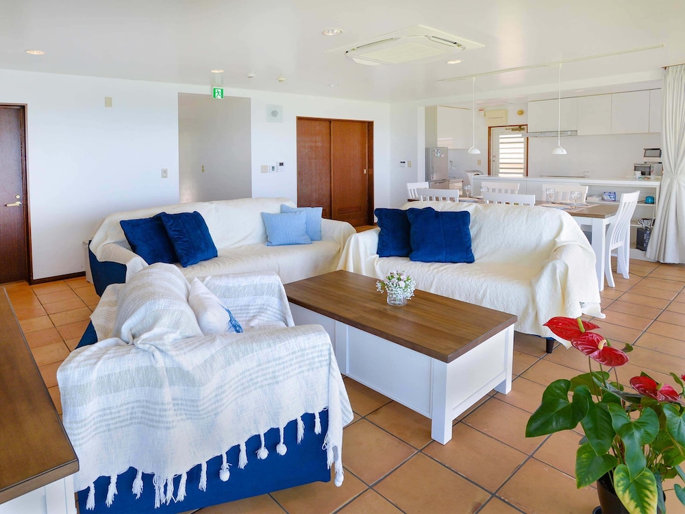 ファミリー コテージ 客室6 | Wisteria Ocean Nakijin