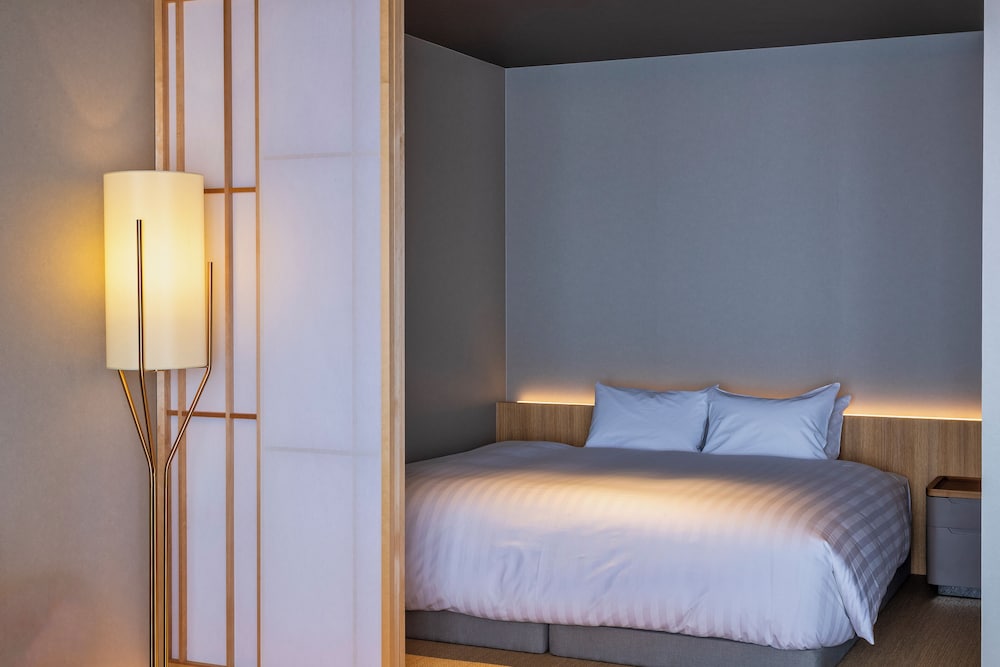 スーペリア スイート 1 ベッドルーム 禁煙 客室1 | フェニックス富良野