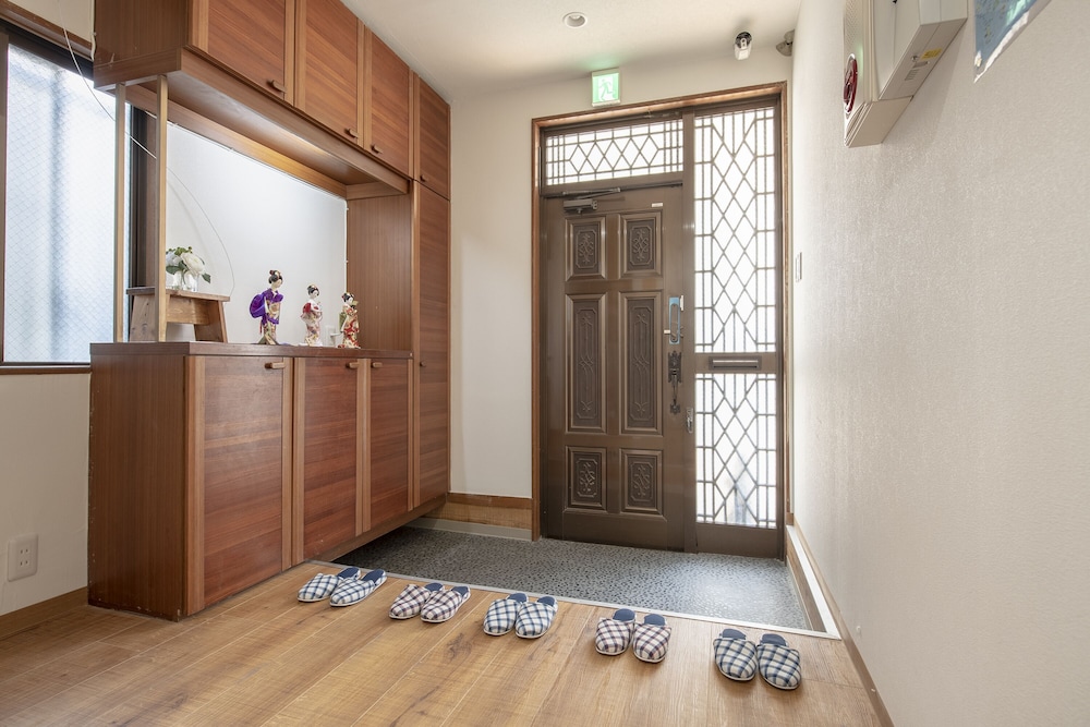 内部エントランス1 | Uhome Suite Kizuna Ikebukuro 内部エントランス1 | Uhome Suite Kizuna Ikebukuro