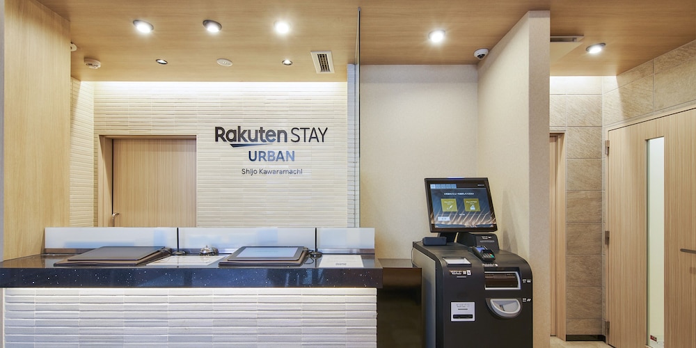 フロント1 | Rakuten STAY URBAN 四条河原町