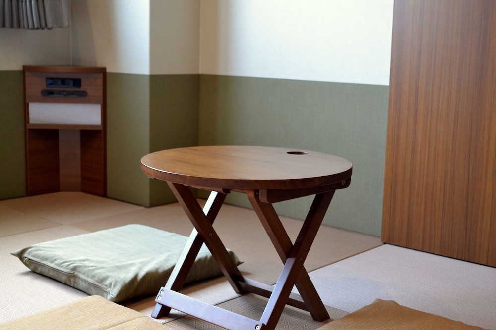 シティ トリプルルーム 喫煙可 リビング エリア0 | ホテル メルディア 四条河原町