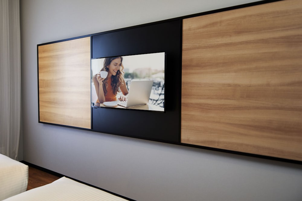 デラックス ダブルルーム テレビ0 | シタディーンなんば大阪