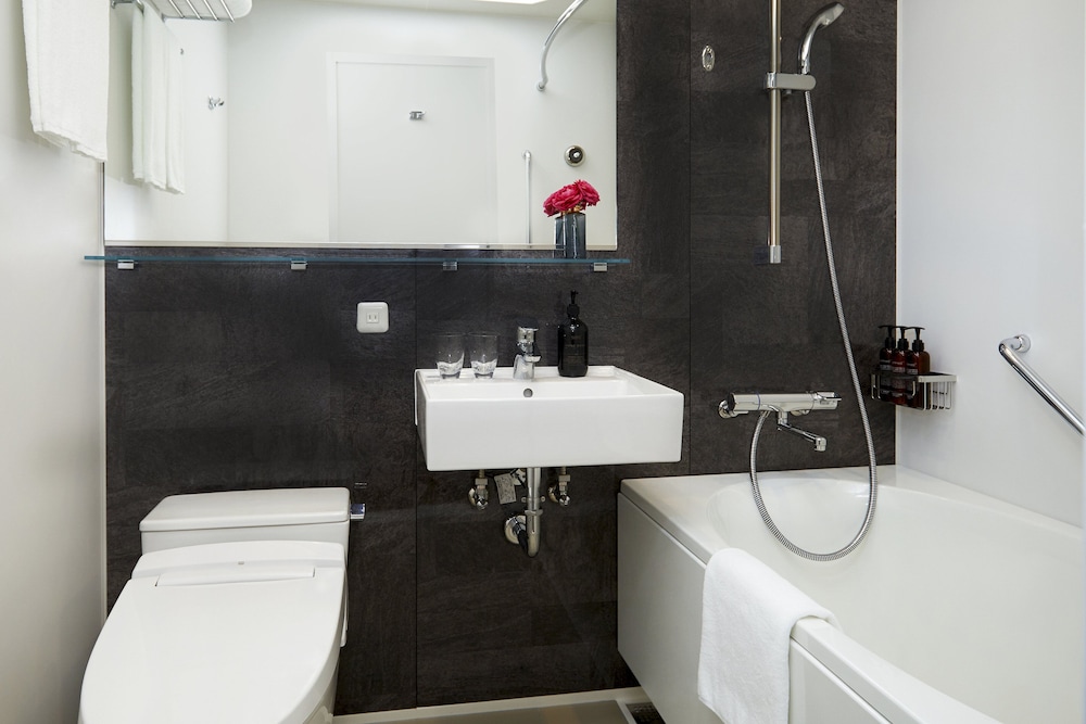 スタジオ (Double) バスルーム0 | シタディーンなんば大阪