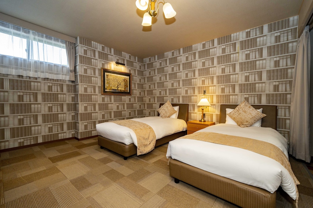 デラックス 4 人部屋 禁煙 客室5 | ソラ ホテル 軽井沢 アウトレット