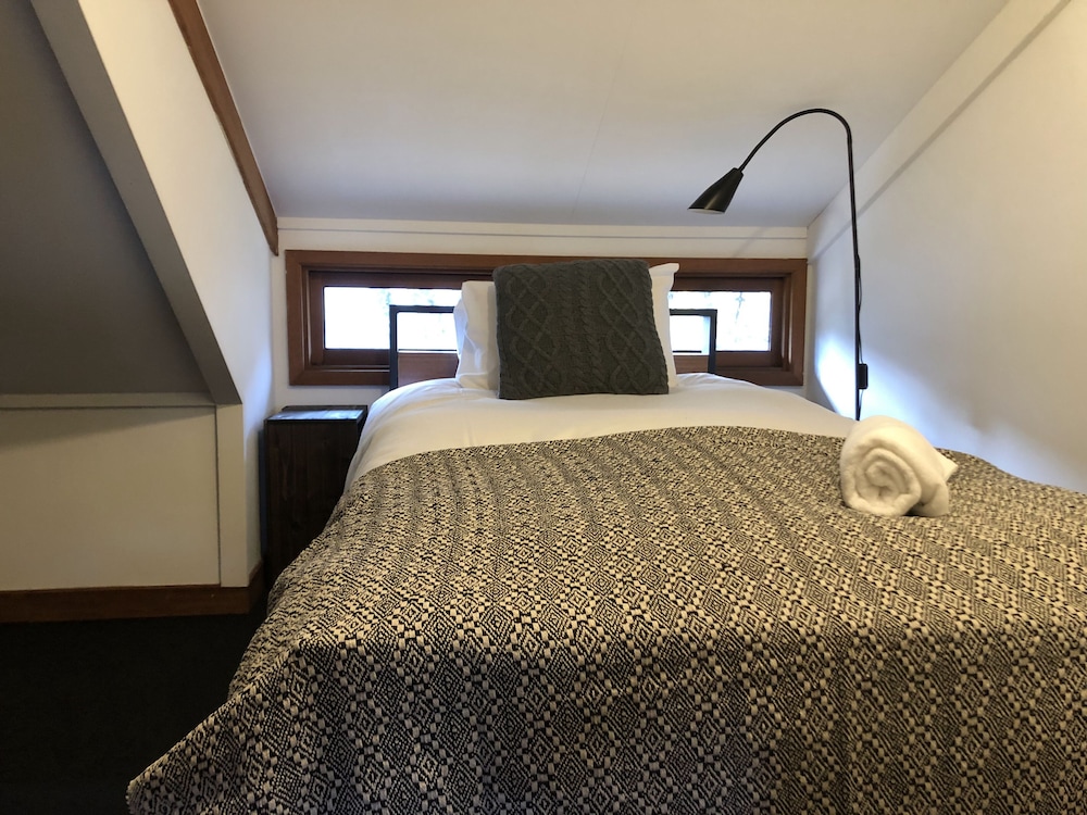 カビーハウス 共用バスルーム | THE JOINT Hakuba