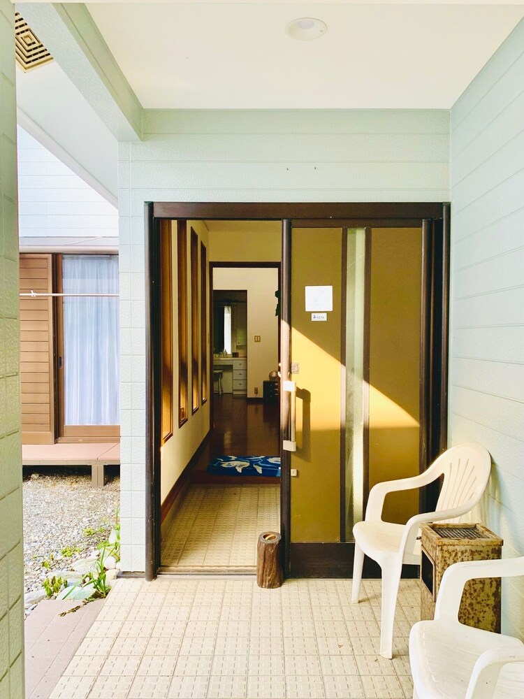内部エントランス1 | ゲストハウス池太 内部エントランス1 | ゲストハウス池太