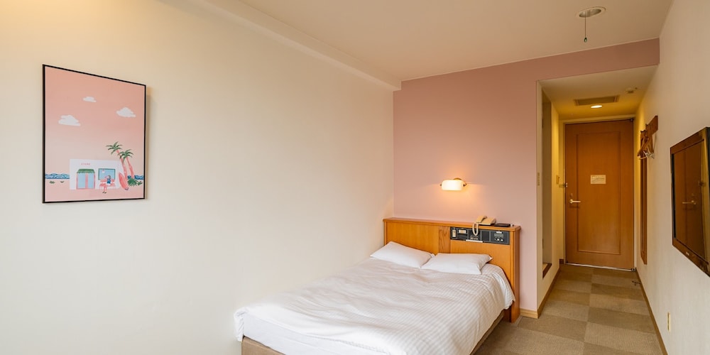 エコノミー ダブルルーム 喫煙可 シービュー 客室5 | ホテルシーズン日南