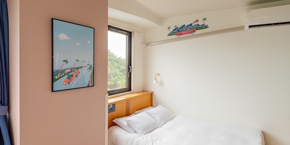 スタンダード ダブルルーム 禁煙 シービュー 客室7 | ホテルシーズン日南