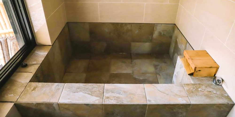 2名用和室 (石造風呂·トイレ付) No.11 | 和正堂・禅