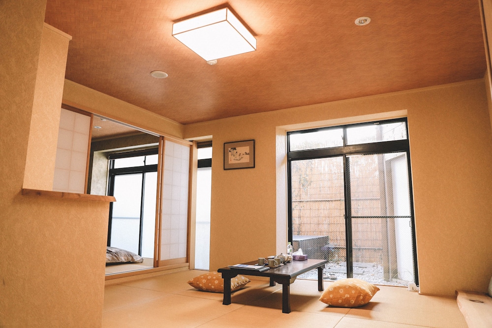 4名用和室 (シャワー・トイレ付) No.8 | 和正堂・禅