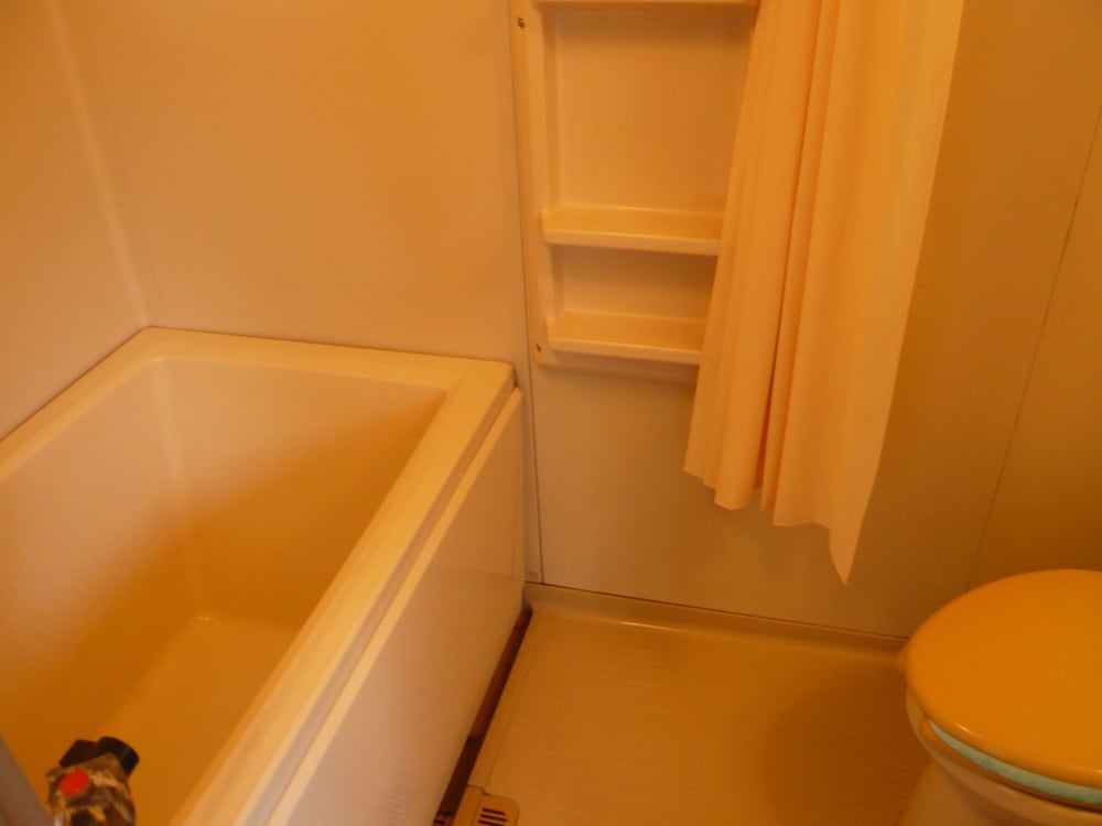 和風クワドラプルルーム レイクビュー バスルーム0 | ユースホステル和邇浜青年会館