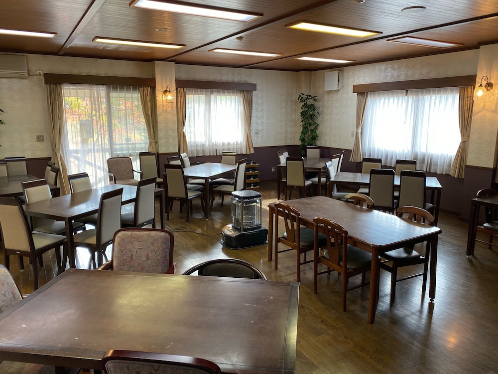 レストラン1 | ゲストハウス西洞館 - ホステル レストラン1 | ゲストハウス西洞館 - ホステル