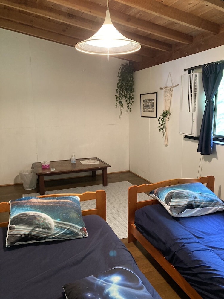 ツインルーム, シングルベッド2台 | 銀河荘-Galaxy Guesthouse 12歳以下不可