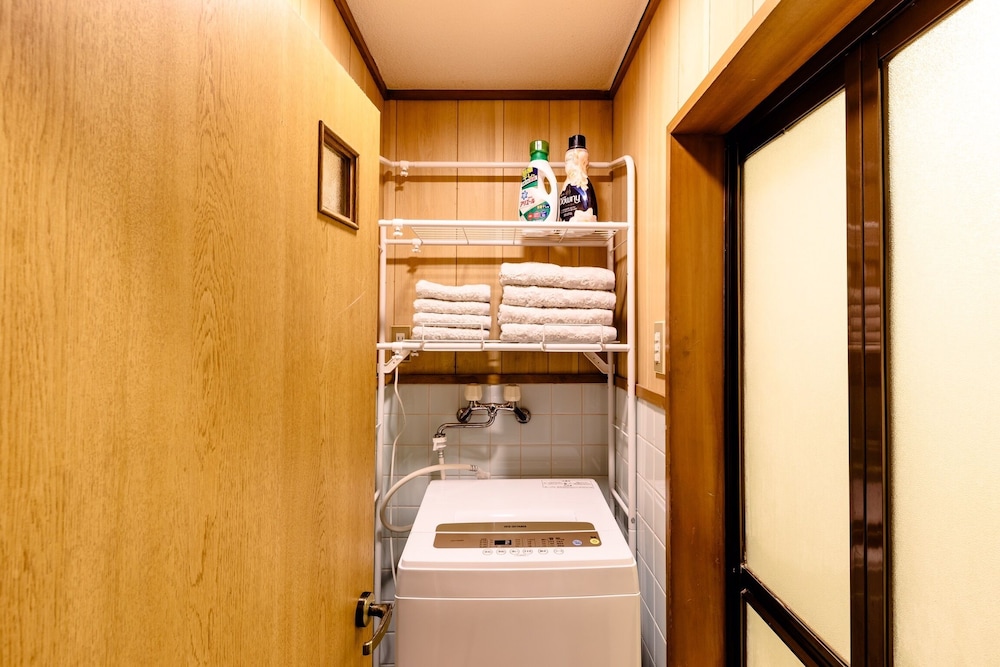 ランドリー ルーム1 | GBL HOUSE OSAKA ランドリー ルーム1 | GBL HOUSE OSAKA