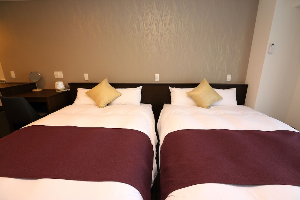 デラックス ツインルーム 客室7 | Marina Sunrise Osaka Bay