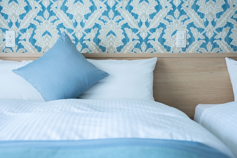 デラックス ツインルーム 客室11 | Marina Sunrise Osaka Bay