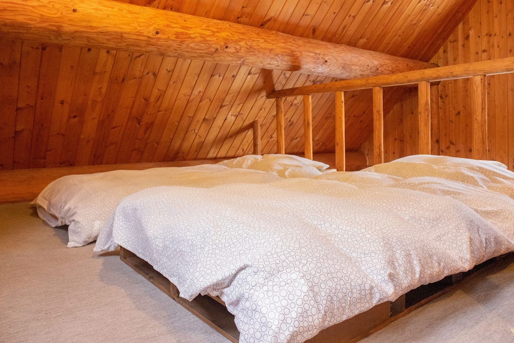 客室1 | COTTAGE Yamajyu