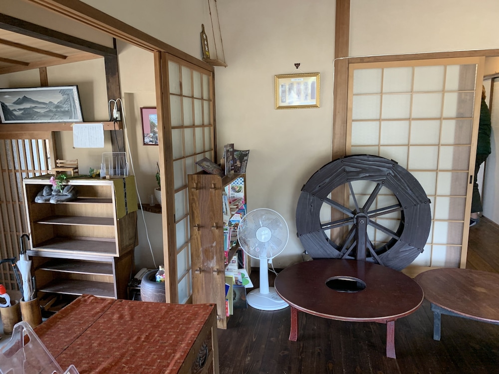 内部エントランス1 | 庄屋屋敷とくら 内部エントランス1 | 庄屋屋敷とくら