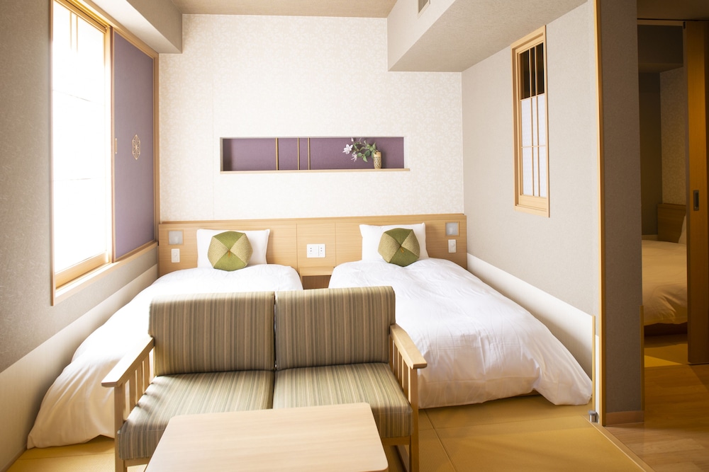 トリプルルーム ベッド (複数台) 禁煙 | 天然温泉 蓮花の湯 御宿野乃京都七条