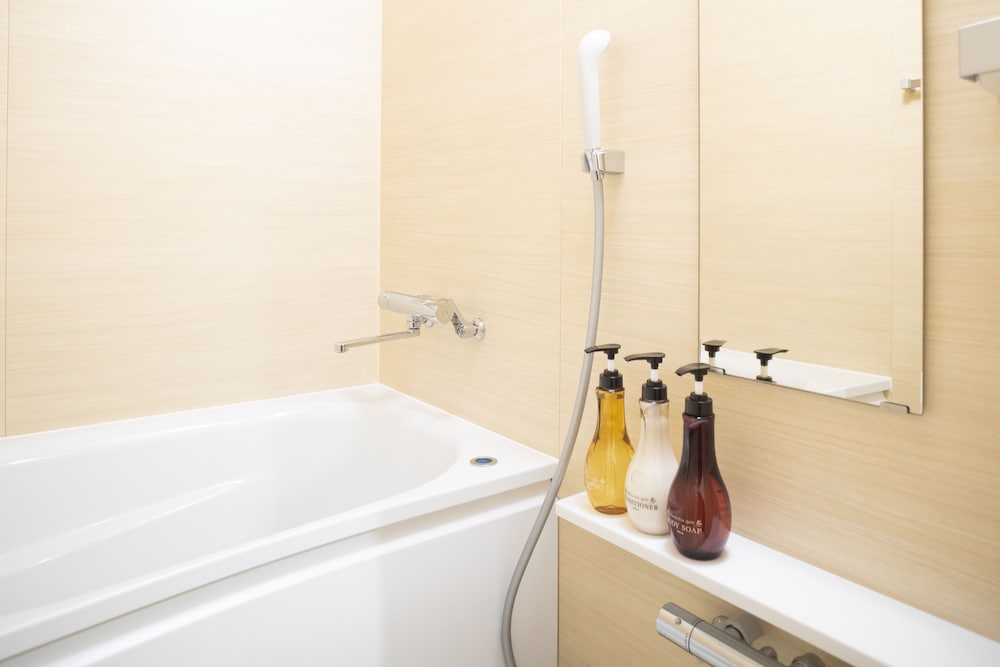 トリプルルーム ベッド (複数台) 禁煙 バスルーム0 | 天然温泉 蓮花の湯 御宿野乃京都七条