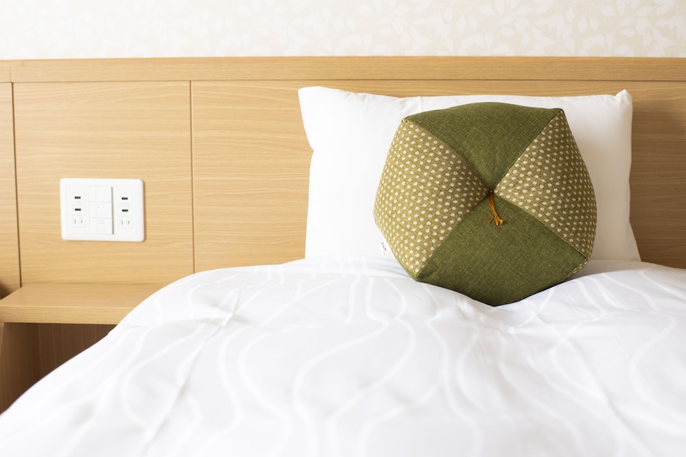 トリプルルーム ベッド (複数台) 禁煙 客室1 | 天然温泉 蓮花の湯 御宿野乃京都七条