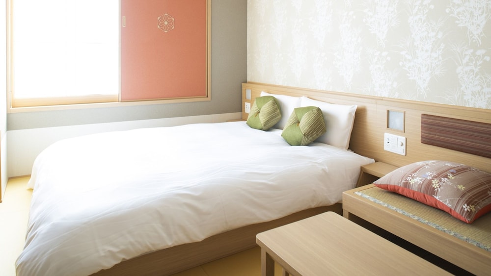 クイーンルーム | 天然温泉 蓮花の湯 御宿野乃京都七条